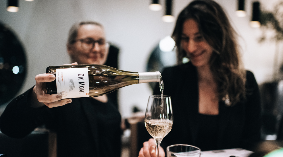 En vinkväll på The Social Bar & Bistro som tar dig till världens alla hörn