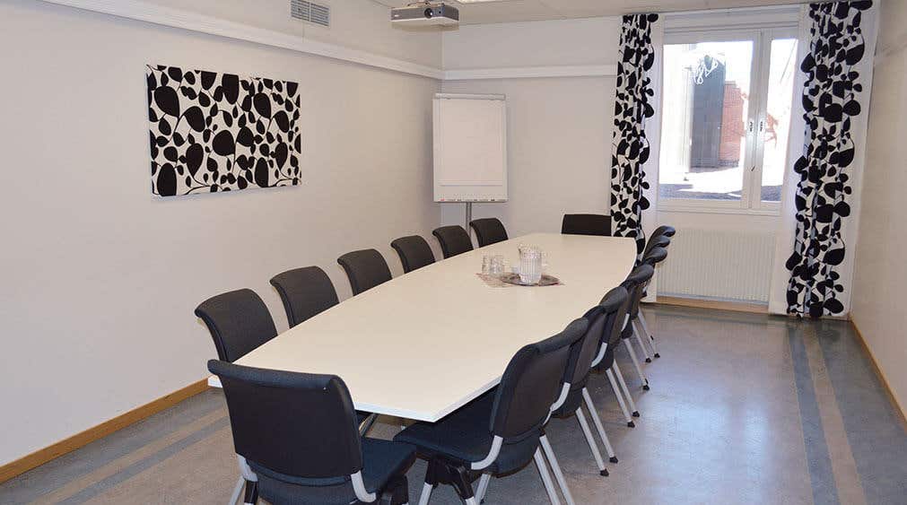 Mötesrum Tre med plats för 14 personer på Quality Hotel Galaxen i Borlänge