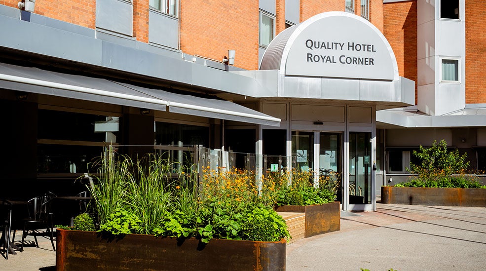 Quality Hotel™ Royal Corner
